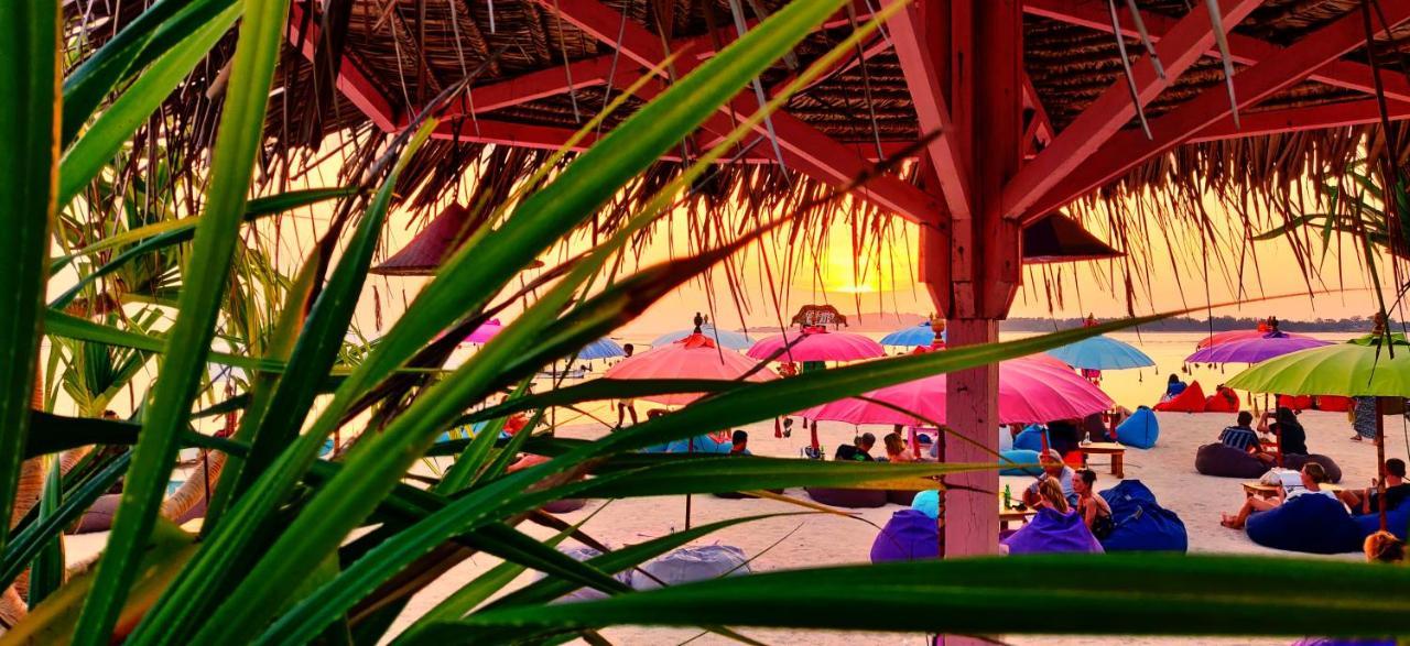 Gili Lumbung Bungalow กิลิไอร์ ภายนอก รูปภาพ