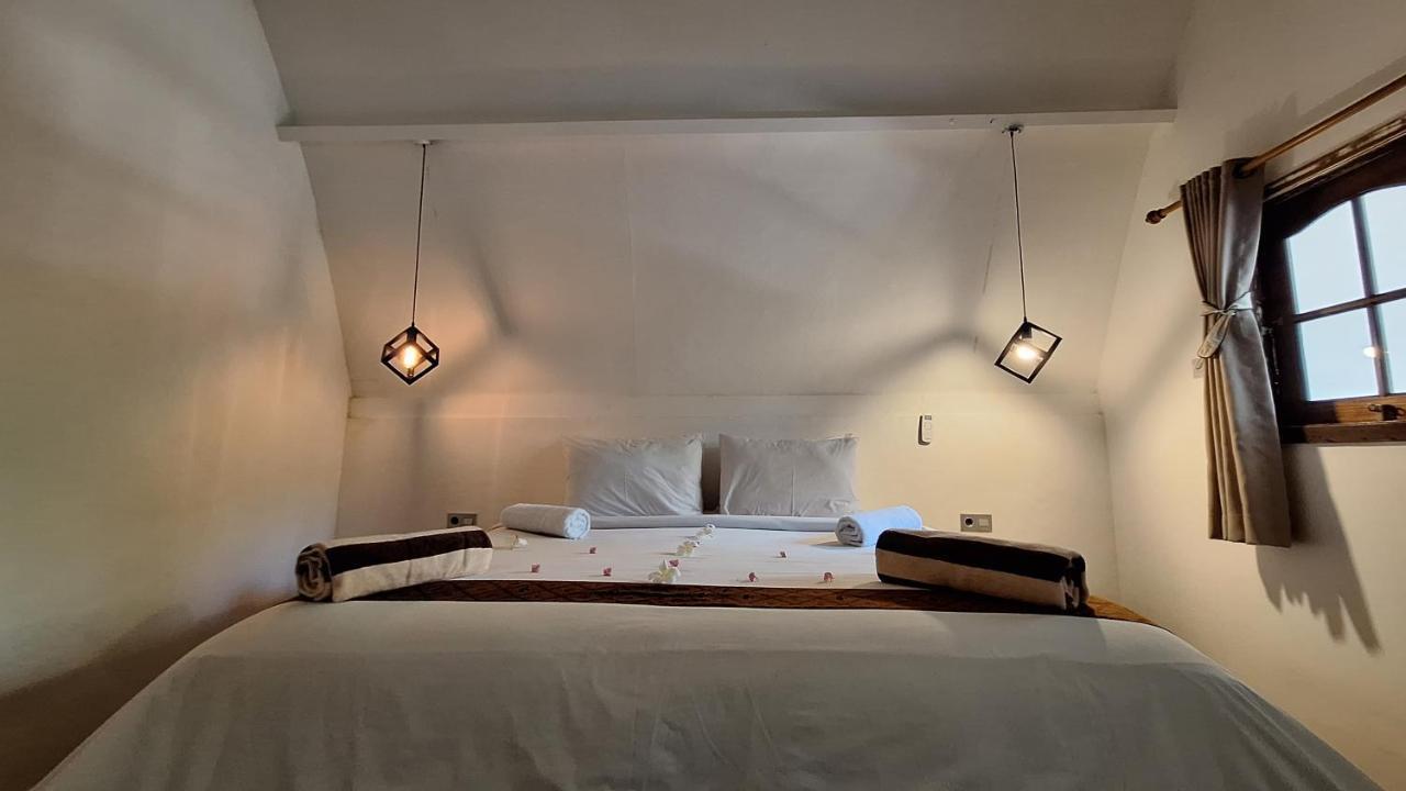 Gili Lumbung Bungalow กิลิไอร์ ภายนอก รูปภาพ