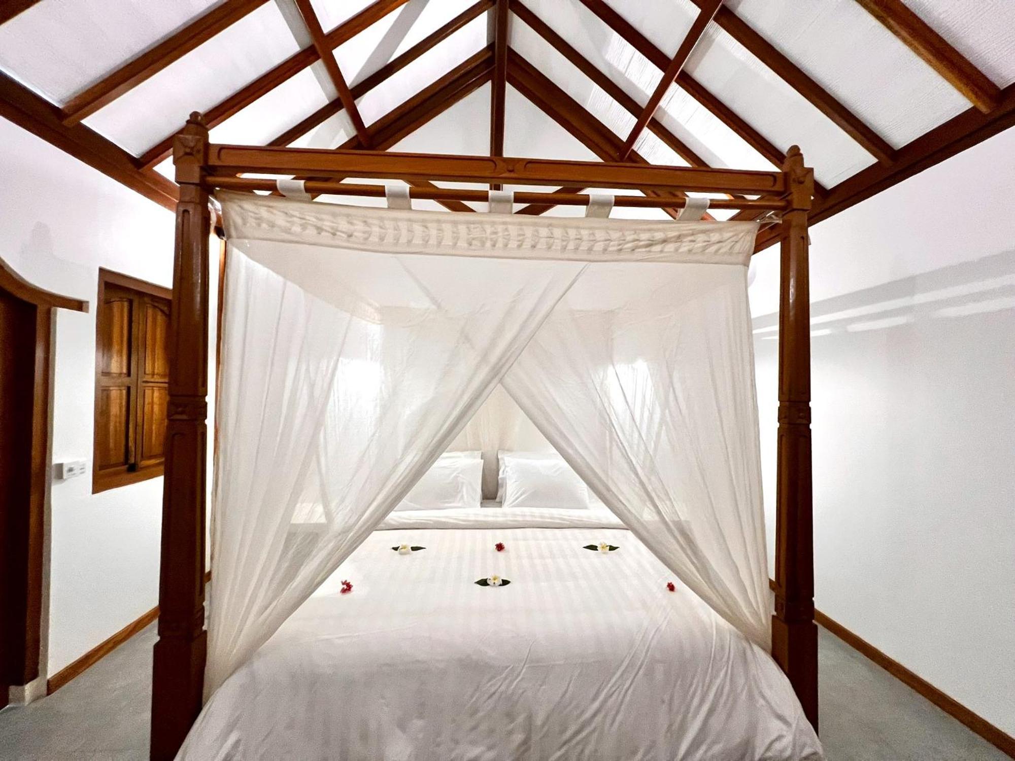 Gili Lumbung Bungalow กิลิไอร์ ภายนอก รูปภาพ