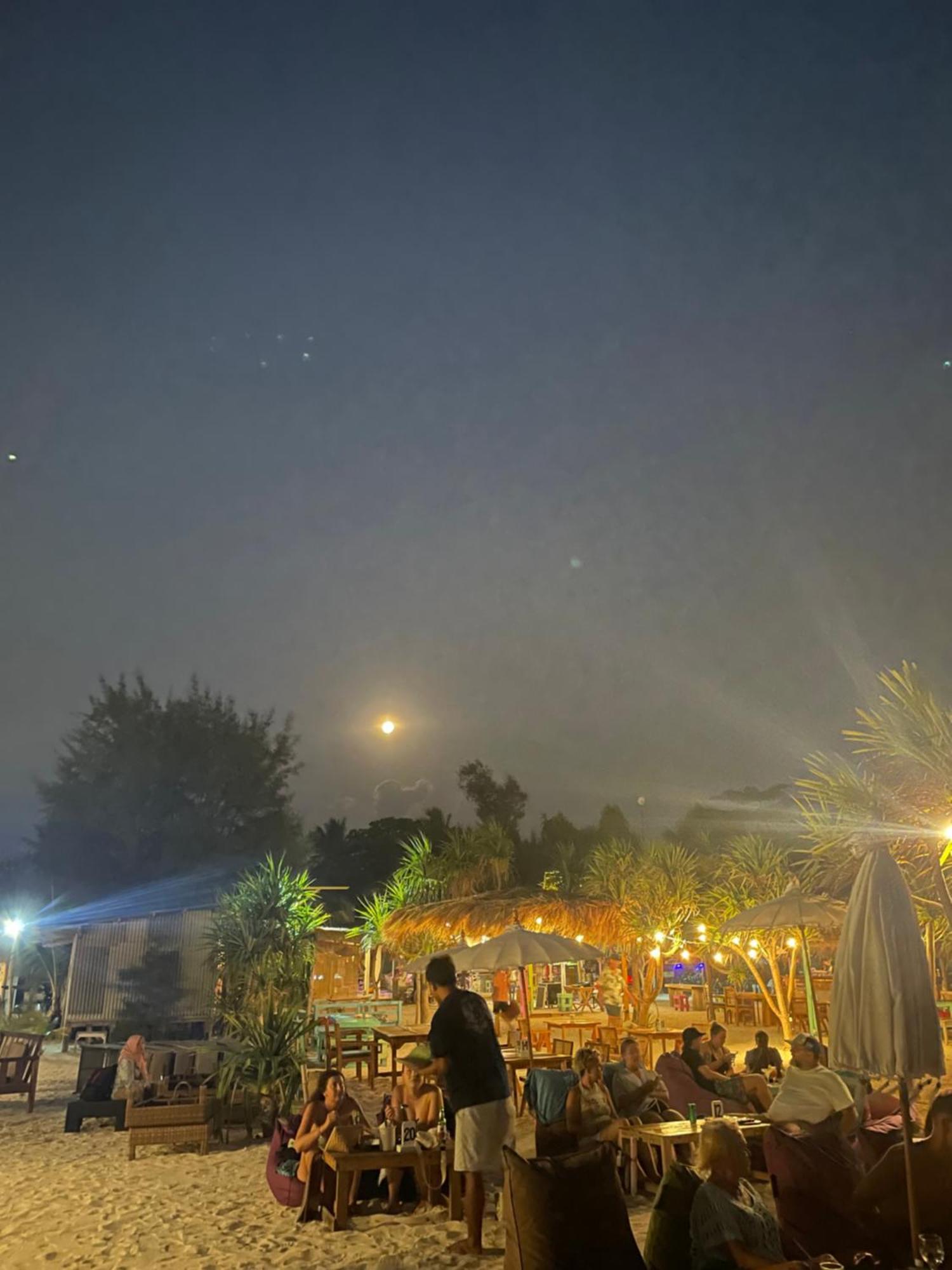 Gili Lumbung Bungalow กิลิไอร์ ภายนอก รูปภาพ