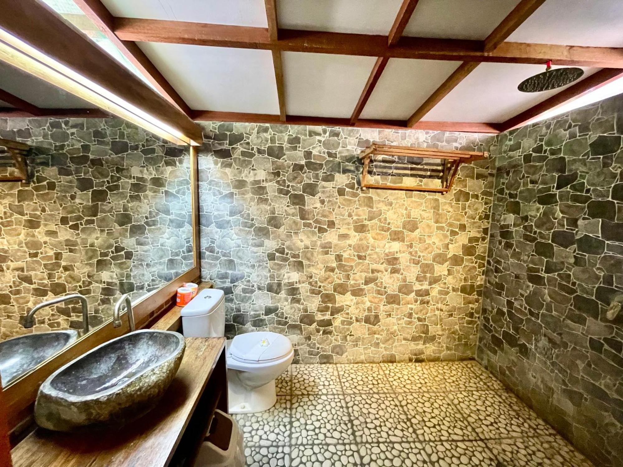 Gili Lumbung Bungalow กิลิไอร์ ภายนอก รูปภาพ
